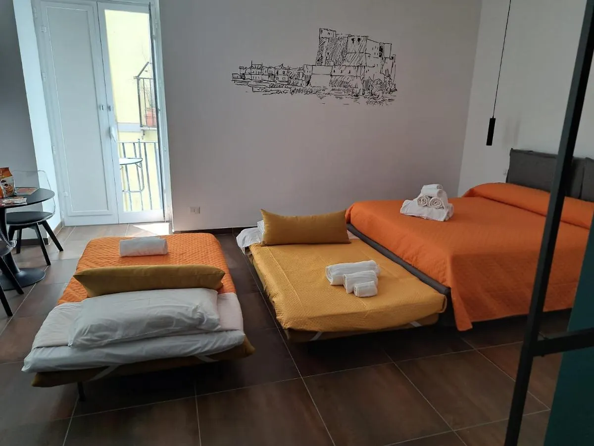 Bed & Breakfast Casa Calu Castel Dell'Ovo Bed and Breakfast Napels